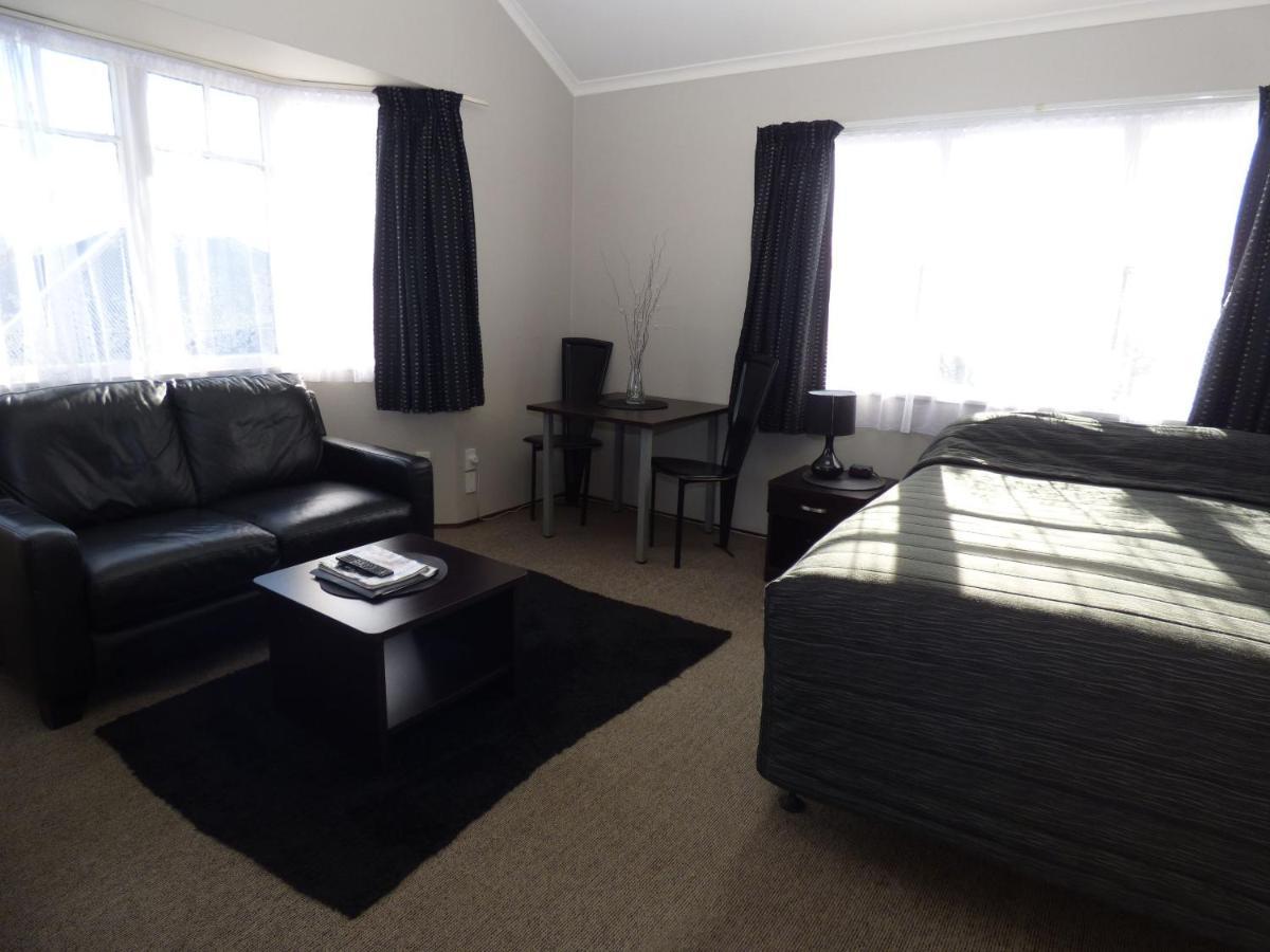Anchor Motel Тимару Екстериор снимка