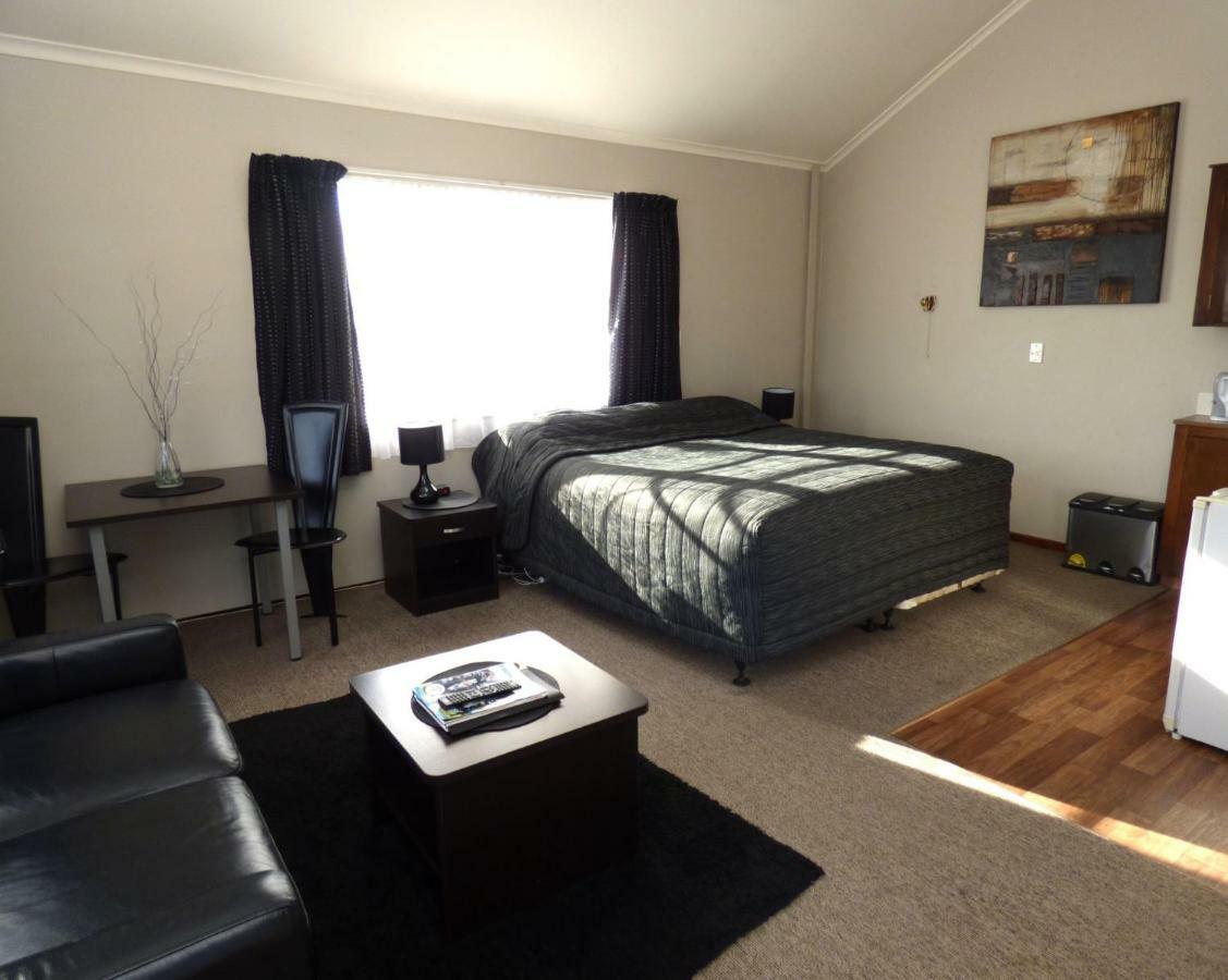 Anchor Motel Тимару Екстериор снимка